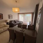 The Lagoon Apartment- Free Lagoon Access Apartmán *