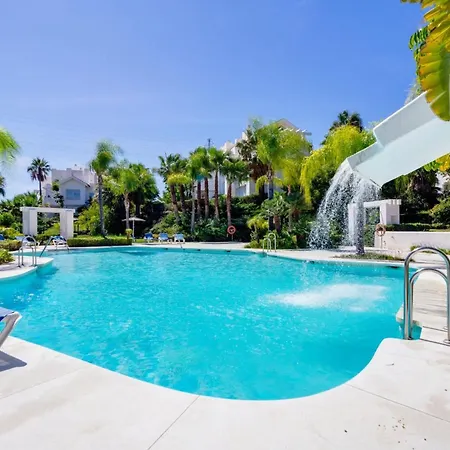 The Lagoon Apartment- Free Lagoon Access Apartmán *