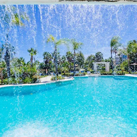 The Lagoon Apartment- Free Lagoon Access Apartmán